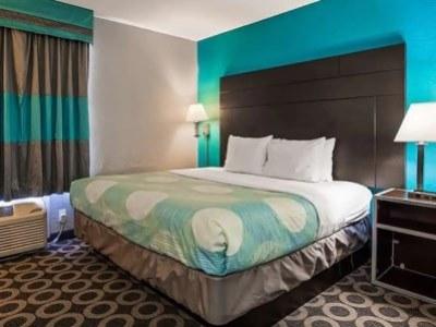 Travelodge By Wyndham San Antonio Downtown Northeast Экстерьер фото